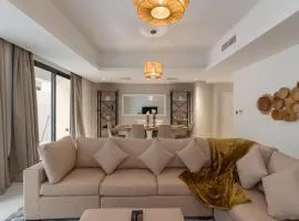 Spacious 4BR Villa DAMAC HILLS 2 ASTER