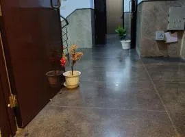 Hotel Mahajan Murthi 87