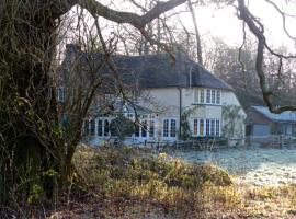 Bridge Cottage, casa di campagna a Midhurst