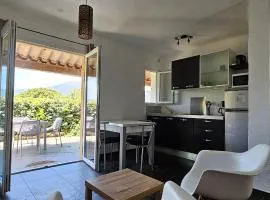 Studio Dolce & Vita A1 avec piscine et terrasse