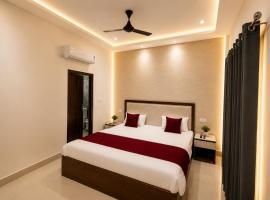 Vrindāvan में, होटल Shiv Shakti Dham-Vrindavan #Near Gol Chowk #Close To Prem Mandir #Lift #Parking #Ac Rooms #Budget Friendly