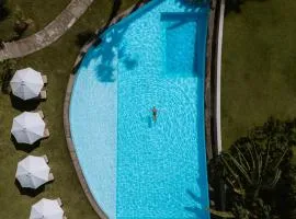 Palm Springs Bali Dive Resort
