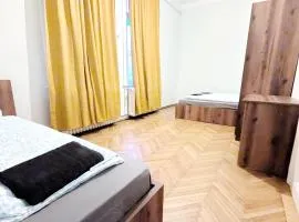 Lovely Apartment - 15 Min from Airport & City Center EZ 9 6