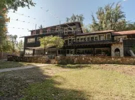 Hostal casona del Agua Habitacion familiar 5 personas Bano privado Cajon del Maipo