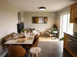 Coastal Haven in Beautiful Stradbally Village