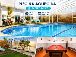 Dii Beach House-Piscina Aquecida 28-32 C Todo o Ano- Ericeira, hotel din Torres Vedras