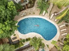 Hacienda Paradise Hotel