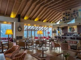 Orizontes Tzoumerkon Hotel Resort, khách sạn 5 sao ở Pramanta