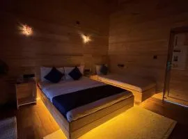 Wood Chalets Ella