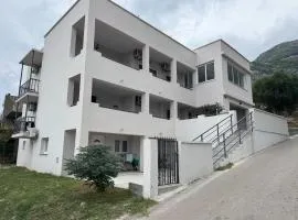 Sutomore Apartman