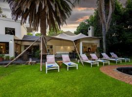African Rock Hotel & Spa -"Relaxed Exclusivity", hotel in Kempton Park