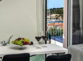Regina Studios & Apartments - Central Fiscardo