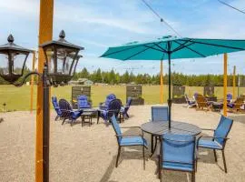 6 Mi to Lake Pend Oreille! Cozy Cabins w/ Views