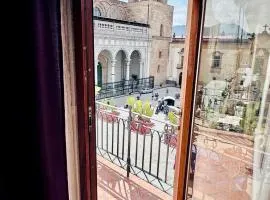 Domus Privé - Elegant Rooms with Duomo View
