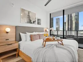 Modern 2BR-2BA in Downtown