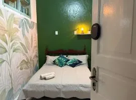 Quarto confortável no Centro- Wi-Fi rápido, ar-condicionado