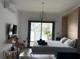 Modern Studio Lamar Resort