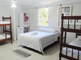 Casa Clorophila, quarto para até 6 hóspedes