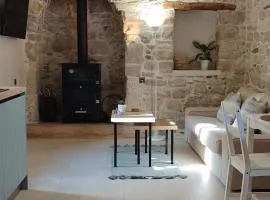 Ellotis Stone Retreat