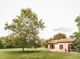 Family Chalet by Moncontour Lake
