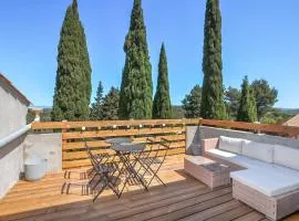 Beautiful Home In Verzeille