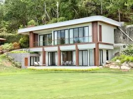 Royal Legacy Golf Private Villa