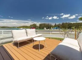 Villa Frankie Lakefront Bliss