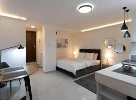 Royal Queen Apartment 2