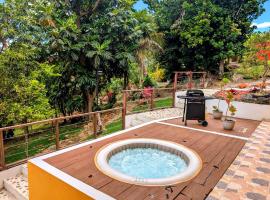 Utuado에 위치한 호텔 La Casita Amarilla en Utuado, Puerto Rico