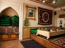 Green City Hotel