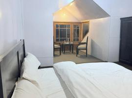 Kehkishan Hotel & Resort Shogran, khách sạn ở Shogran