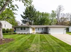 Walk to Beach - Arcade Fire Pit - Sleeps 10