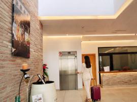 Hotel Casa Marzo โรงแรมในการีเญนา