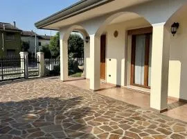 LUMAS House independent apartment