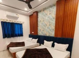 Hotel ELLORA CAVE