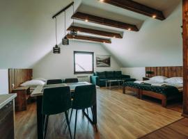 Apartament CEKO, hotel en Ostrowsko