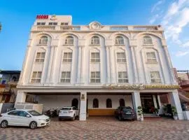 The White Castle Hotel