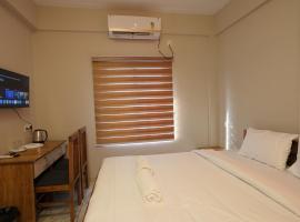 Blue Pearl Residency, hotelli kohteessa Trivandrum