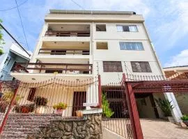 Apartamento 127m2 um por andar em bairro nobre
