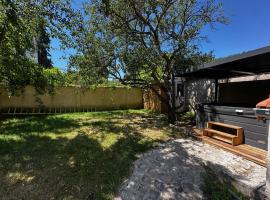 Maison d'hôte, L écrin de la Boudière, Chambre immersive et Spa en option, hotel em Nancy