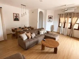 Grand appartement non loin du centre de Cotonou