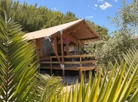 Glamping La Yurta nel Verde luxe ingerichte 6persoons Glamping tent