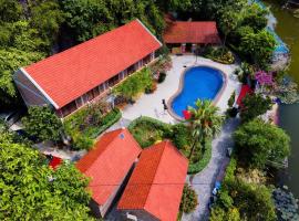 HoangLong Riverside Homestay, ξενοδοχείο σε Νιν Μπιν