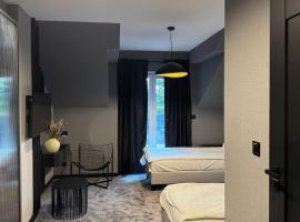 Willa Noir, hotel en Tarnowska Wola