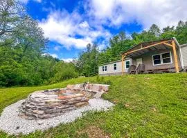 The Green House - Private Cozy -Pets -Wifi -RRG