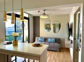 Panoramic view apartment with Pool and Rooftop 01N6