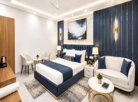 Hotel The INFINTY NEAR DELHI AIRPORT Breakfast,Dinner Include