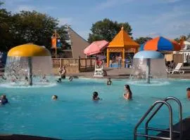 Lakeview Cottage by Elco Beach at Sherkston Shores Resort