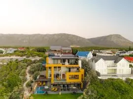 Crayfish Lodge Sea & Country Guest House