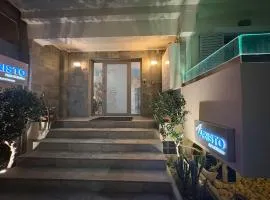 Aristo Apts